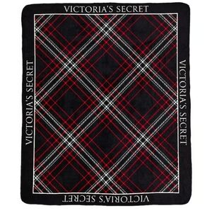 NWT🌟 Victoria's Secret Cozy Fleece Blanket